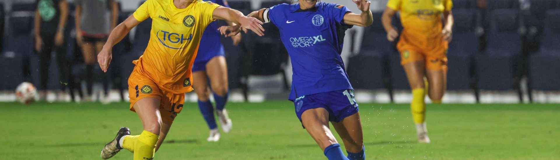 Players from Tampa Bay Sun FC and Fort Lauderdale United FC battle for the ball.